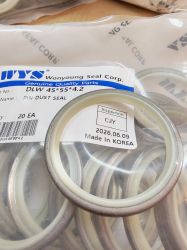 Metal-clad wiper DLW 45x55x4.2 PU95 + SPCC WYS, HITACHI 4117955