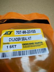 Ремонтен комплект  за хидравличен цилиндър за наклона на греблото (blade tilt  ) 707-98-23100  за  ескаватори KOMATSU