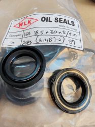 Семеринг ISZ 18.5x30x5/5.7 NBR WLK/TW , (19x30x5 ISZ),Subaru Justy,Suzuki Swift