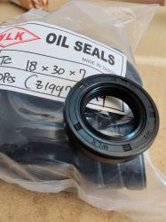 Oil seal  TC (AS) 18x30x7 NBR WLK/TW , for steering of NISSAN SUNNY (1986-1991), SUZUKI SX4 (SJ) (2006-2014)