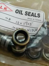 Oil seal  B (SB) 10x17x5 NBR  WLK/TW , for Suzuki Samurai, JS401, JS40T, SJ400, SJ40T, SJ40V  09282-10001