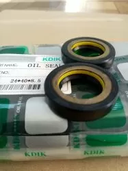 СЕМЕРИНГ SCJY (CNB1) 24x40x8.5 NBR KDIK/China , за кормилно управление na Infiniti G 2006-2012; Nissan Almera 1995-2000, Sentra 1990-1994