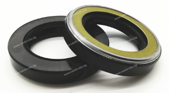 Oil seal  TCN (374) 72x95x13 NBR  SOG/TW, for hydraulic pumps and motors , NOK BP0494 , KOMATSU 708-2H-12140