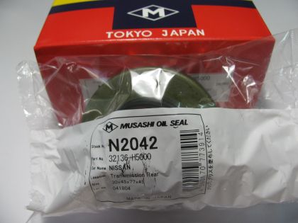 Oil seal UES-S 30x45/77x45 L NBR Musashi N2042, transmission of Nissan OEM 32136-H5000
