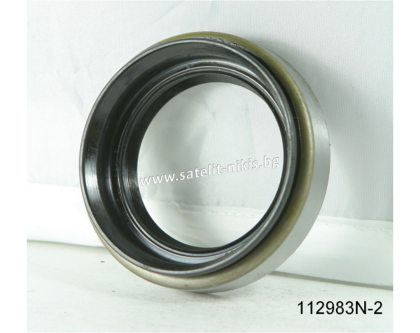 Oil seal  BSSP (2) 48x70x13/18  NBR SOG/TW, for rear wheel hub of ISUZU 8-94441-817-1, I3637