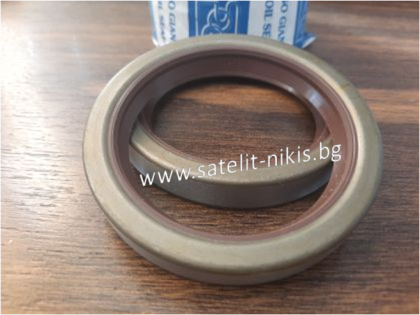 Oil seal B (207) 70x90x10 Viton SOG/TW, differential, manual transmission of  IVECO 42003375,562790211,06562790364,MAN 06562790211,06562790364, MERCEDES-BENZ 0099975946,0109976146