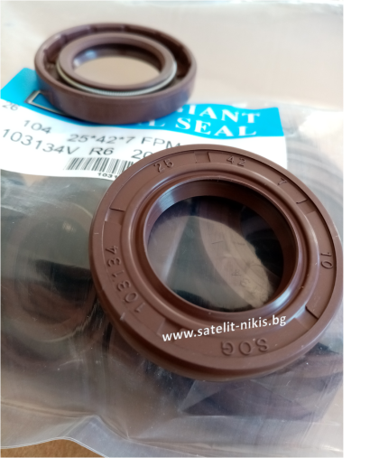 Oil seal AS (104)  25x42x7 Viton SOG/TW