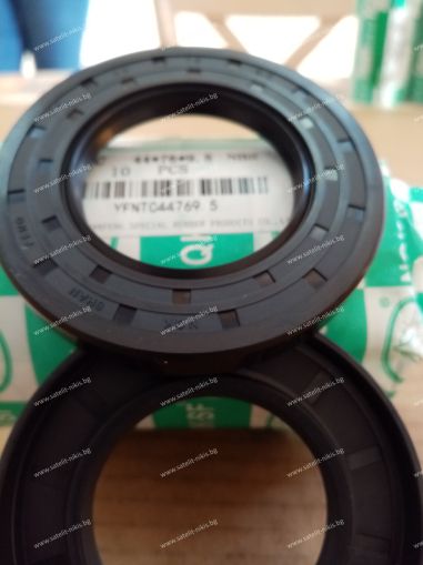 Oil seal  AS 44x76x9.5 NBR NQK.SF /China