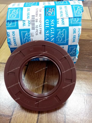 Oil seal  AS (TC) 60x110x12 Viton SOG/TW , NEW HOLLAND 84817148