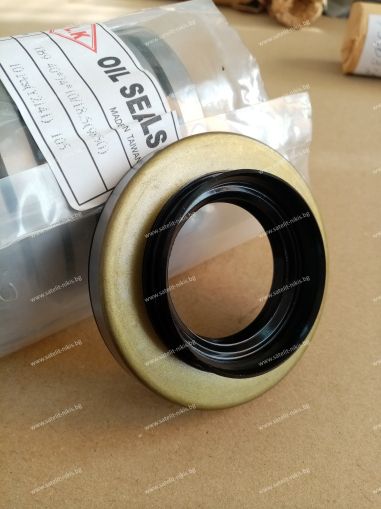 Oil seal  TB9 40x74x10/18.5 NBR WLK/TW, for differential of ISUZU 9-09724-003-0