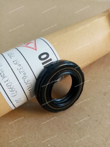 Семеринг  ISZ 19x32x6.5/7 NBR90  WLK/TW , за кормилно управление на LEXUS,TOYOTA  90311-19010  