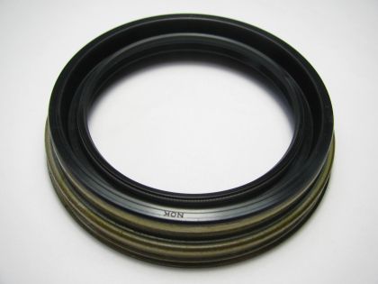 Oil seal UDS-9S  56x73/77.7x14 NBR  NOK/Japan, for front axle of Toyota 90311-56016 ,BD3277-H0   