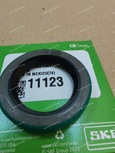 Oil seal CRW1 R (B) 28.58x41.25x6.35 NBR 11123 SKF