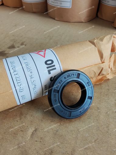 Oil seal  TC4 19.05x34.52x6.35/7.1 NBR WLK/TW , for steering