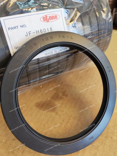 Oil seal SD 105x135x14 L Silicone  STONE/Japan , for crankshaft rear side of engine  YANMAR 123672-01782