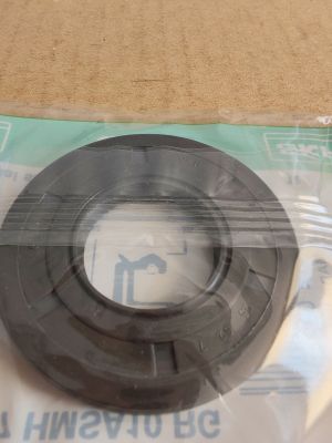 СЕМЕРИНГ HMSA10 RG (ASW) 25x52x7 SKF/Sweden