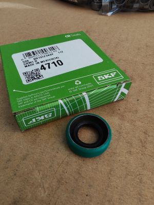 Oil seal CRW1 R (B) 12x22x7 4710 SKF