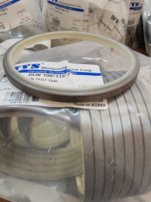 Метален чистач DLW 100x115x7 PU95 + студеновалцувана стомана WYS, HITACHI 4047008,4074008