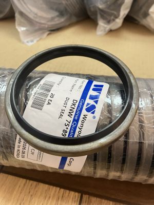 Double acting metal wiper   DKNW 75x89x8/11 NBR + SPCC WYS/Korea, KOMATSU 07016-00908,VOLVO 9564-20900