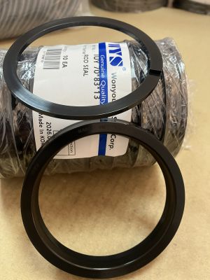 Hydraulic rod seal kit IUY 70x83x13 NBR85 + PA(Polyamide) + MoS₂+Y7116 WYS/Korea, up to 300 bar, Komatsu 707-51-70030, 707-51-70211