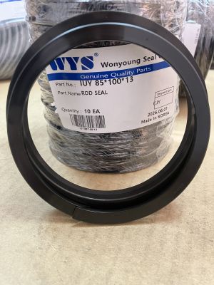 Комлект хидравличен уплътнител за прът IUY 85x100x13 NBR85 + PA(Polyamide) + MoS₂+Y7116 WYS/Korea, до 300 bar, Komatsu 707-51-85030, 707-51-85211