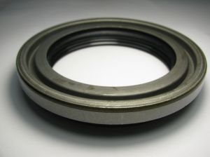 Oil seal UDS-S (3) 78x104.5/115x10/19.5 NBR   rear wheel hub of Toyota OEM 90311-78001