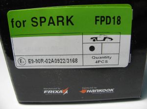 Комплект спирачни накладки HANKOOK FRIXA предни дискови FPD18 (A.B.S. 37842) за Chevrolet