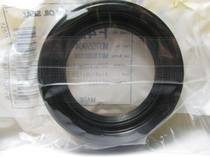 Oil seal UES-89 41x61x9/13.5 W NBR  Musashi F4221, differential, transfer case of  Mitsubishi  OEM MD755904