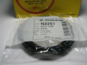 Семеринг UDS-59S 57x79x9/13.5 NBR Musashi N2251, предна главина на Nissan OEM 40232-31G00