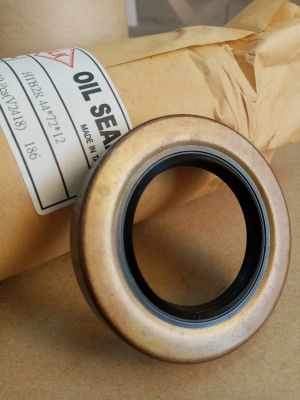 Oil seal  HTB2R 44x72x12 R NBR WLK/TW, for differential of MITSUBISHI MT-203648