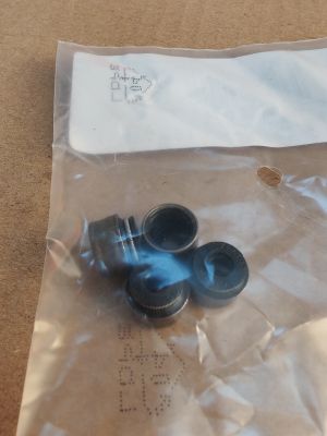 Valve Stem Seal 7.8x11x8 FPM EL 476691 ELRIG, BMW 11 34 1 340 849,FIAT 55190344,FORD 1535535,MERCEDES  135 053 00 58,MITSUBISHI MR984262,OPEL  55 190 344,SAAB  9158057,SUZUKI  19232-84E00