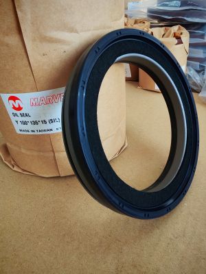 Oil seal  Y 100x135x15  with felt ,MVQ  MARVEL/TW , for crankshaft of ISUZU 8-97072-823-1  