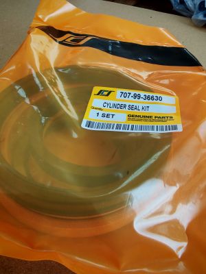 Ремонтен комплект  за хидравличен цилиндър на стрелата (boom ) 201-63-02010 за  ескаватори KOMATSU 