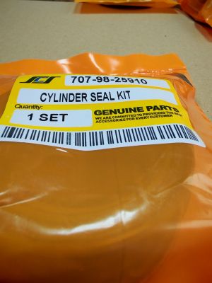 Ремонтен комплект  за хидравличен цилиндър на кофата (bucket) 707-98-25910, за  ескаватори KOMATSU 