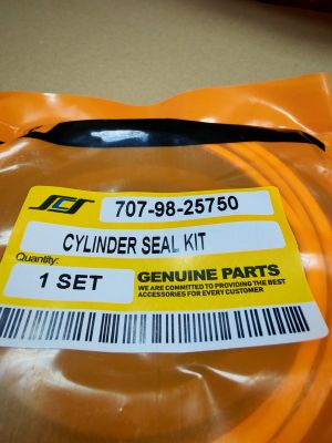 Boom Cylinder Seal Kit 707-98-25750 for  KOMATSU exkavators