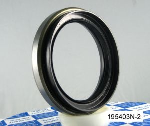 Семеринг UDS-S (3) 65x88x9/18 NBR SOG/TW, за предна главина  на NISSAN 40227-C8200  