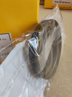 Oil seal  UWS-89 33x55x8/13 R NBR Musashi/Japan , for front differential of  NISSAN 38342-00Q0E,N2403   