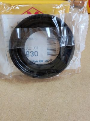 Семеринг TC9 (UES-9) 35x58x8/11.5 R NBR Musashi/Japan , за диференциал на HONDA 91206 RCT 003,A6630   