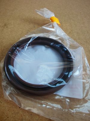 Oil seal  TC (AS) 46x60x6.5 R FPM TOYOTA MOTOR CORPORATION/Japan , for camshaft of TOYOTA 90311-46004  