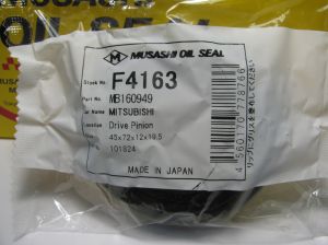 Oil seal  UDTS-9 45x72x12/19.5 R NBR Musashi/Japan , for rear differential of Huyndai 53352-44000, Mitsubishi  MB160949 ,F4163