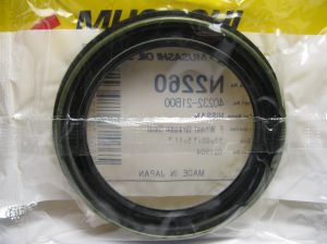 Oil seal UDS-359 52x68x7.5/11.7 NBR Musashi/Japan , for front wheel hub of Nissan 40232-21B00 ,N2260   