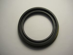 Oil seal UDS-9S  56x73/77.7x14 NBR  NOK/Japan, for front axle of Toyota 90311-56016 ,BD3277-H0   