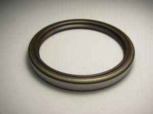 Семеринг  UDS-3 62x74x8 FKM  NOK/Japan ,  предна главина-външна на Toyota  90311-62003 ,BD4434-E0