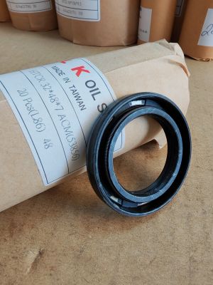Oil seal HTCR  (AS R) 32x48x7 R ACM WLK/TW , for trandmission of TOYOTA 90043-11109, 90311-32013