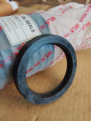 К-маншет за бутало и прът USH 65x85x10 NBR90 WLK до 210 bar WLK/TW