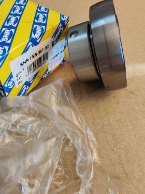 Bearing   ES.207.G2  (35-72-19/38.99 ) SNR/France,  CASE 1407888R91,CNH 41707800,JOHN DEERE AH132823, NEW HOLLAND 322360,Oros 87000013556